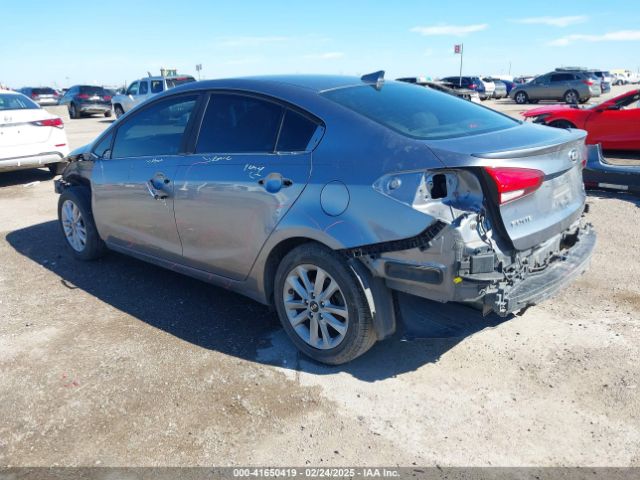 3KPFL4A73HE114517 KIA FORTE S