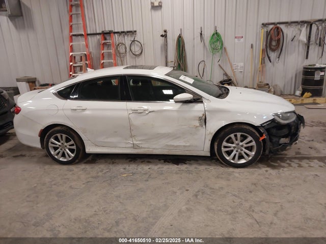 Chrysler 200 Limited 2015 1C3CCCAB1FN706626 Image 13