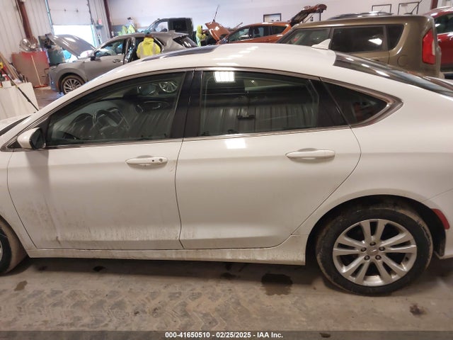 Chrysler 200 Limited 2015 1C3CCCAB1FN706626 Image 14