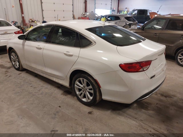 Chrysler 200 Limited 2015 1C3CCCAB1FN706626 Image 3