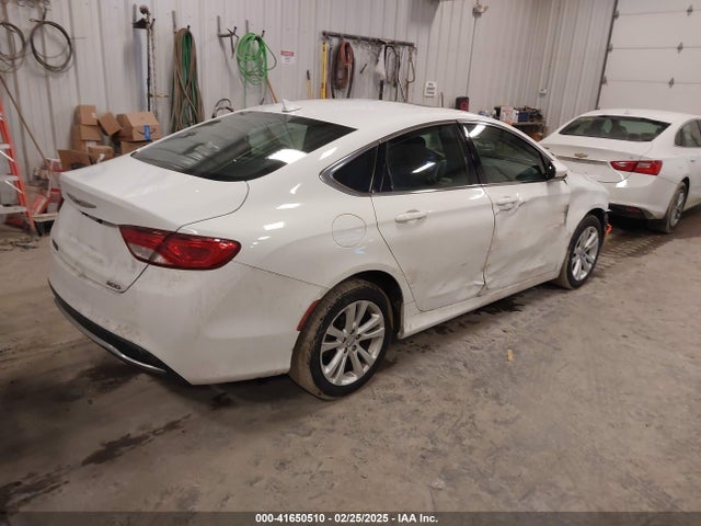 Chrysler 200 Limited 2015 1C3CCCAB1FN706626 Image 4
