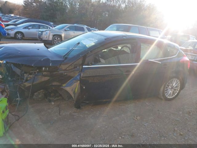 1FADP3N21EL166497 Ford Focus Titanium