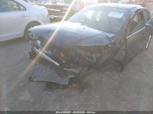 1FADP3N21EL166497 Ford Focus Titanium