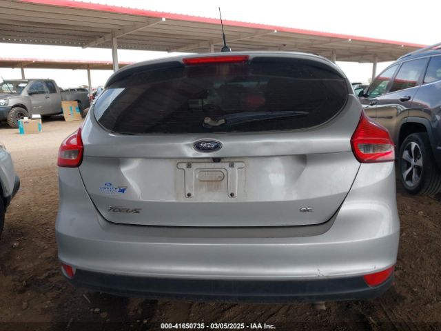 1FADP3K28JL222174 Ford FOCUS SE