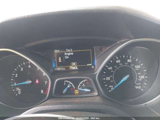 1FADP3K28JL222174 Ford FOCUS SE
