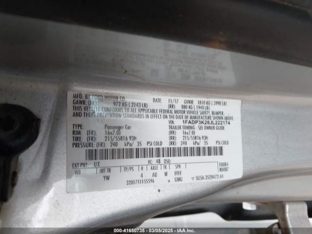 1FADP3K28JL222174 Ford FOCUS SE