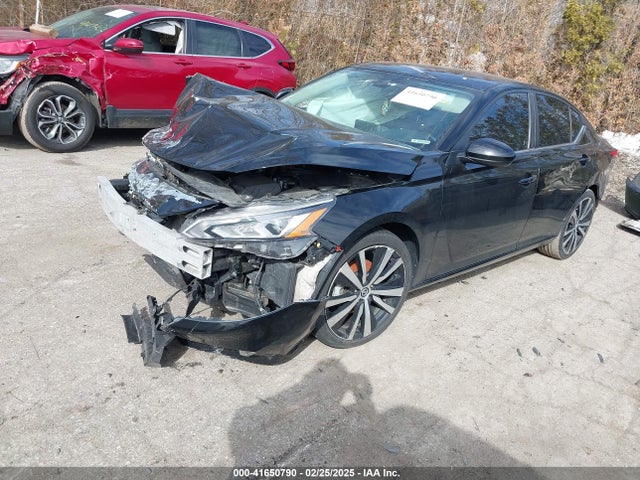 1N4BL4CV9MN318101 Nissan Altima Sr Fwd