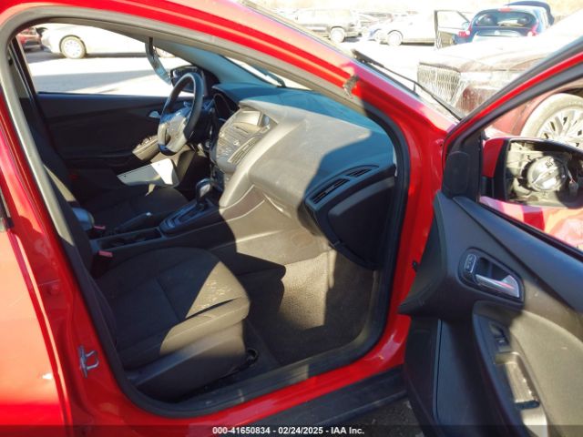 1FADP3F20FL384639 Ford FOCUS SE