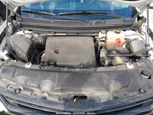 1GNEVJKW3JJ142005 Chevrolet Traverse Premier