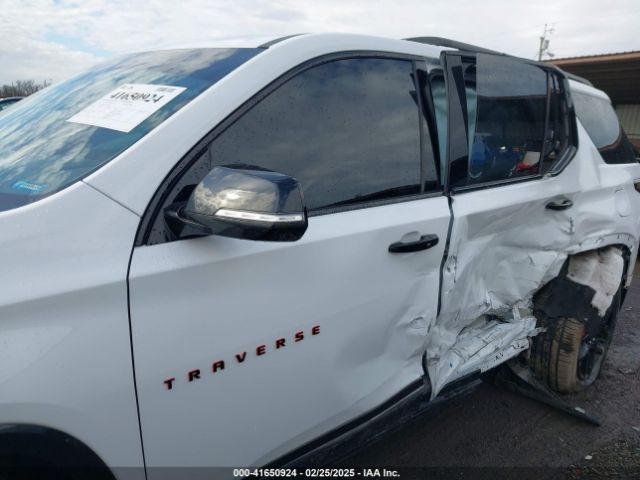 1GNEVJKW3JJ142005 Chevrolet Traverse Premier