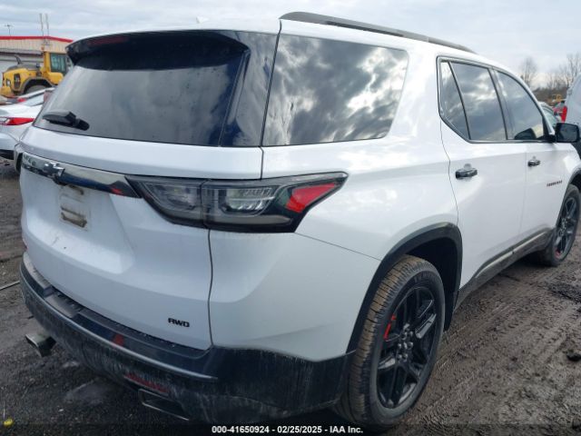 1GNEVJKW3JJ142005 Chevrolet Traverse Premier