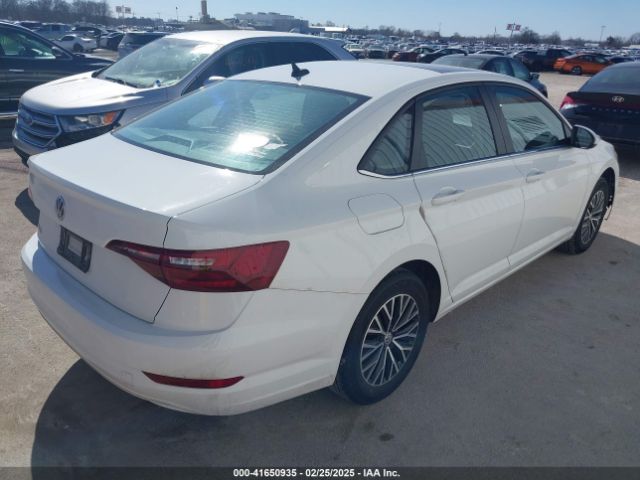 3VWC57BU0MM070993 Volkswagen Jetta 1.4t R-line/1.4t S/1.4t Se
