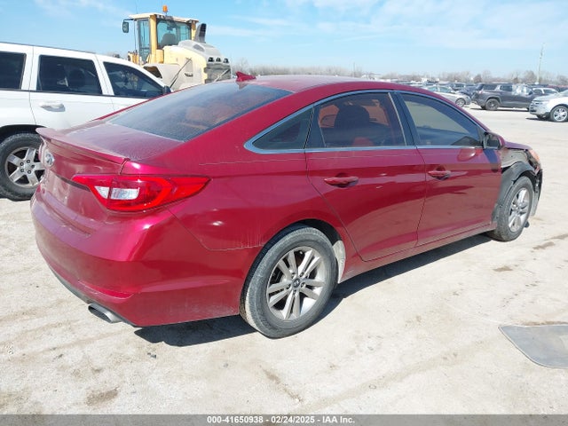 Hyundai SONATA SE 2016 5NPE24AF4GH407648 Image 4