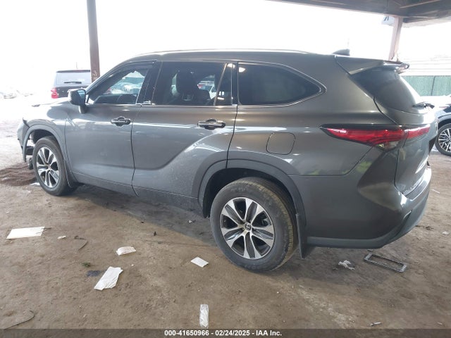 5TDGZRBH3MS551537 Toyota Highlander Xle