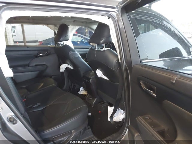 5TDGZRBH3MS551537 Toyota Highlander Xle