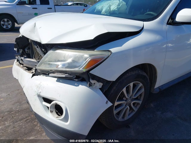 5N1AR2MM2GC643957 Nissan Pathfinder S
