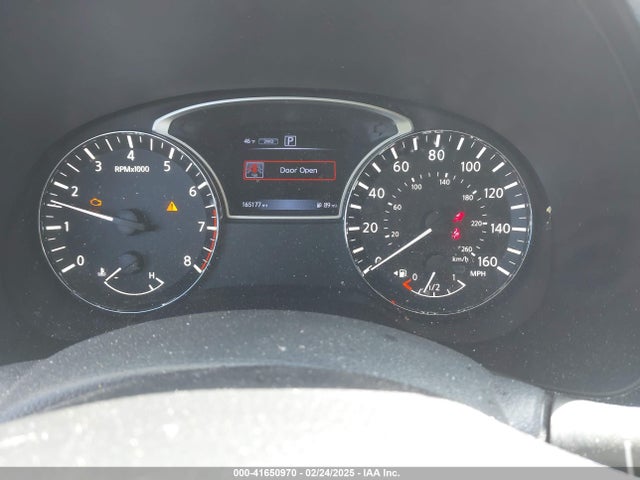 5N1AR2MM2GC643957 Nissan Pathfinder S
