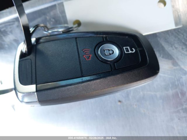 2FMPK4G98PBA05827 Ford EDGE SE