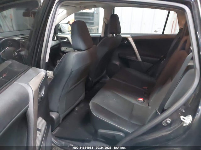 Toyota Rav4 Xle 2015 2T3RFREV2FW245188 Image 8