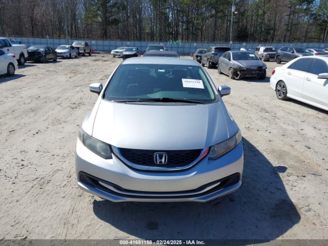 19XFB2F53EE070156 Honda Civic Lx