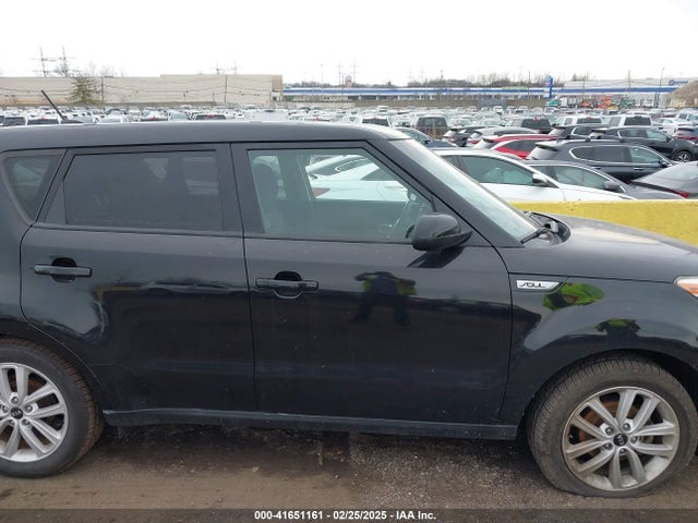 KIA SOUL + 2018 KNDJP3A50J7903964 Image 13