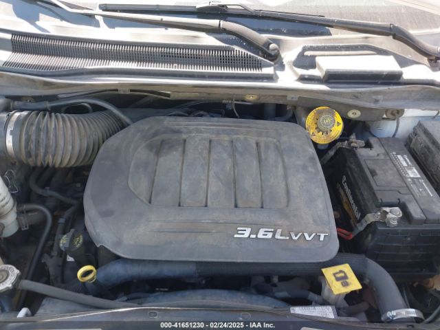 2C4RDGCG1JR249055 Dodge Grand Caravan Sxt