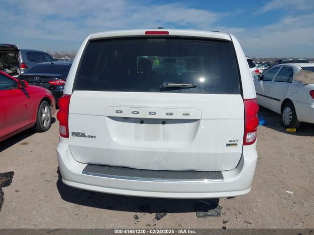 2C4RDGCG1JR249055 Dodge Grand Caravan Sxt