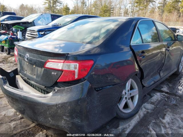 4T1BF1FKXEU345666 Toyota CAMRY SE
