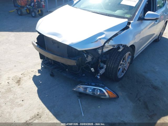 5NPD84LF7HH184451 Hyundai Elantra Limited