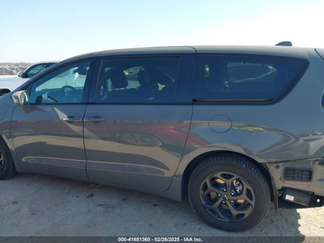 2C4RC1S77NR144530 Chrysler Pacifica Hybrid Limited