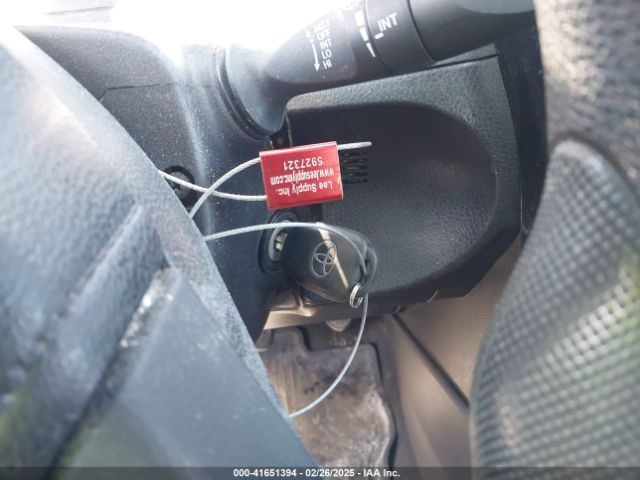 2T1BURHE5KC245483 Toyota COROLLA LE
