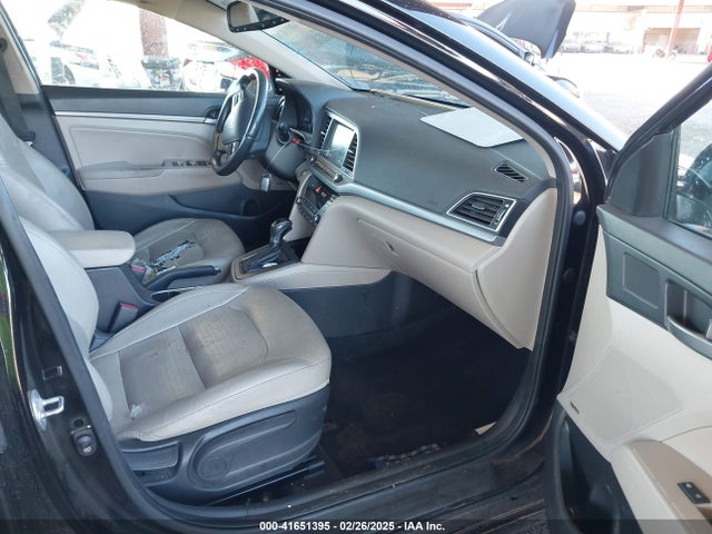 KMHD84LF2HU279128 Hyundai Elantra Limited