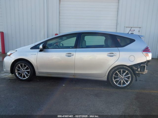 JTDZN3EU6FJ026238 Toyota PRIUS V