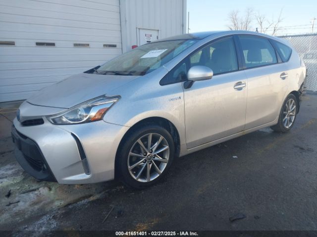 JTDZN3EU6FJ026238 Toyota PRIUS V