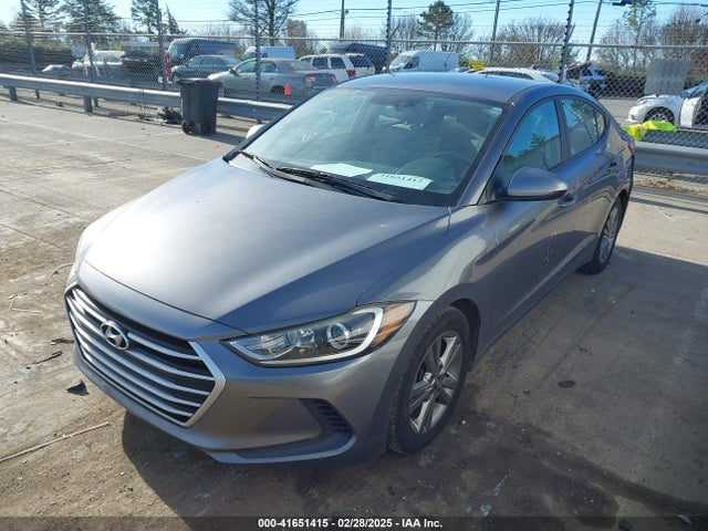 KMHD84LF1HU164617 Hyundai ELANTRA SE