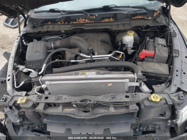 1C6RR7FT4JS348324 RAM 1500 Express  4x4 6'4 Box