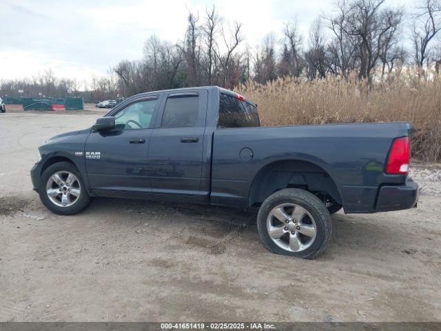 1C6RR7FT4JS348324 RAM 1500 Express  4x4 6'4 Box