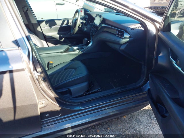 4T1G11AK2MU428387 Toyota CAMRY SE
