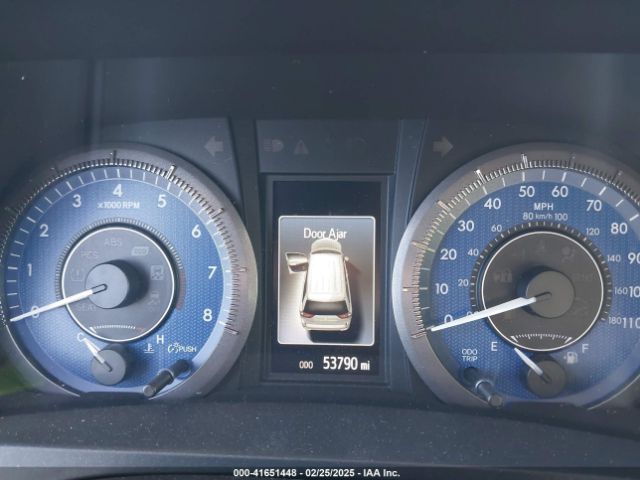 5TDYZ3DC1KS966808 Toyota Sienna Xle 8 Passenger