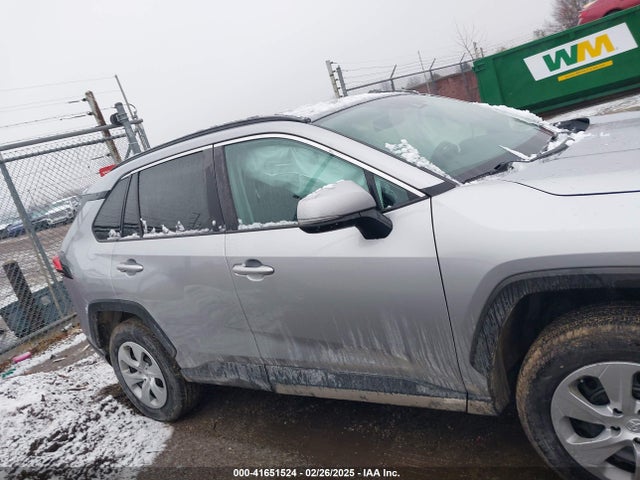 Toyota RAV4 LE 2021 2T3G1RFVXMC156424 Image 13