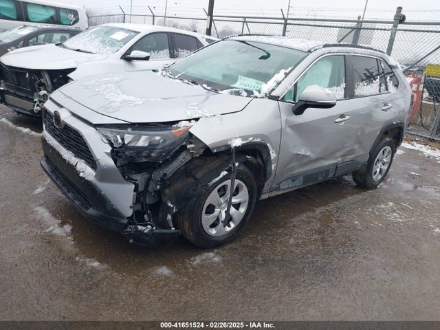 Toyota RAV4 LE 2021 2T3G1RFVXMC156424 Image 2