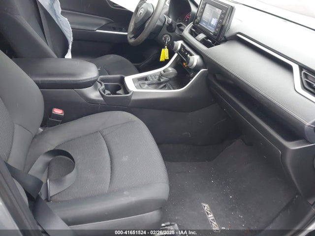 Toyota RAV4 LE 2021 2T3G1RFVXMC156424 Image 5