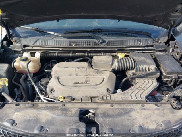 2C4RC1CG7MR503825 Chrysler Voyager Lx