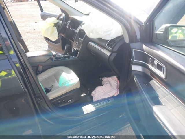 1FM5K8HT9HGC12388 Ford Explorer Platinum