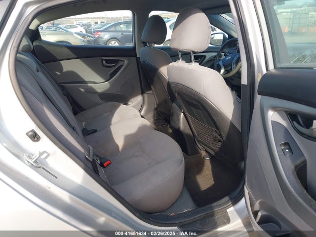 Hyundai ELANTRA SE 2015 5NPDH4AEXFH581420 Image 8