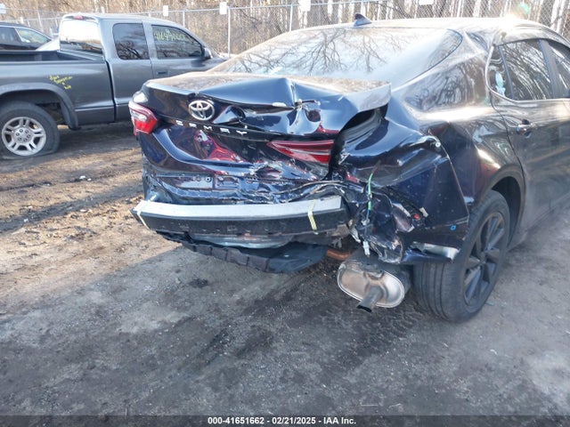 4T1C11AK5NU719000 Toyota CAMRY LE