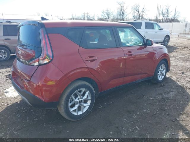 KNDJ23AU4R7919070 KIA SOUL LX