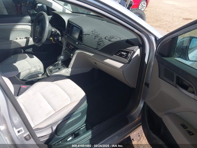 5NPD84LF1HH132474 Hyundai ELANTRA SE