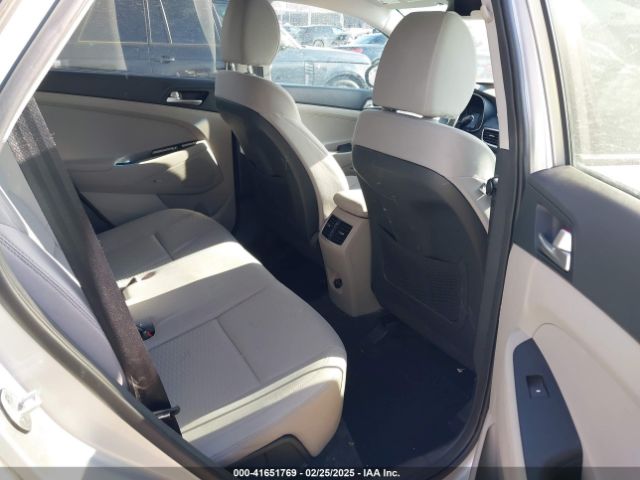 KM8J3CAL3KU860925 Hyundai Tucson Sport
