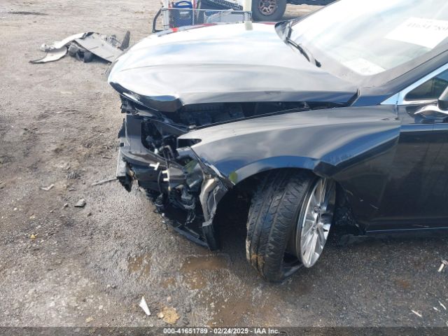 3LN6L2G91ER814890 Lincoln MKZ